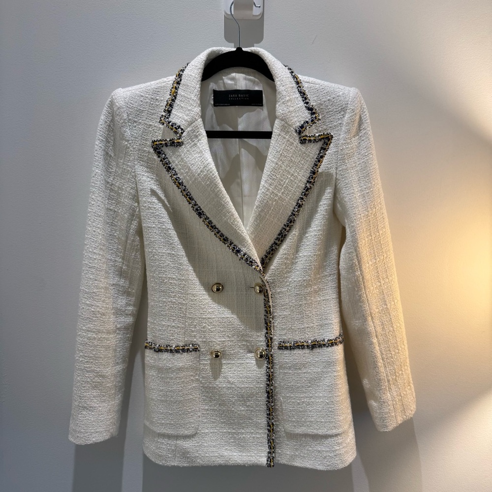 ZARA — TWEED BLAZER WITH SHOULDER PADS - Picture 2 of 6